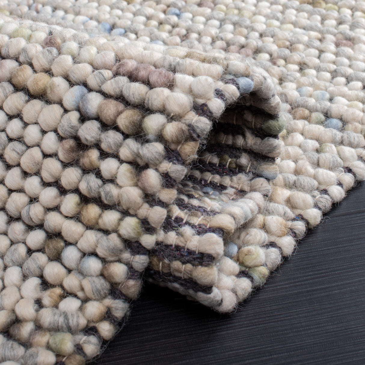 Safavieh Natura Nat620D Ivory/Multi Rug.