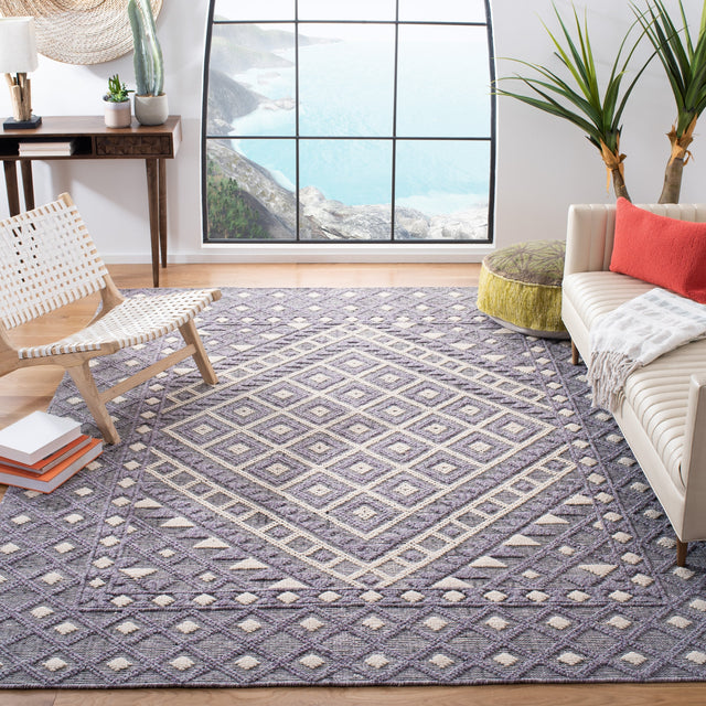 Safavieh Natura Nat628U Cream/Purple Rug.