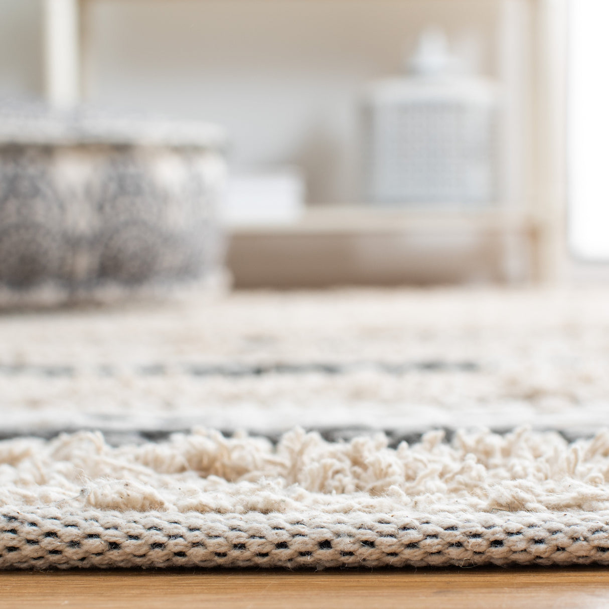 Safavieh Natura Nat651F Beige/Grey Rug.
