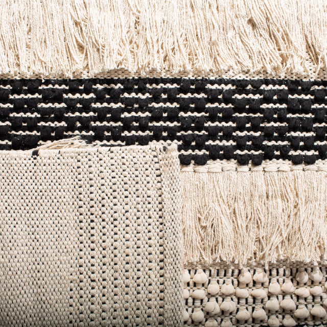 Safavieh Natura Nat655A Ivory/Black Rug.