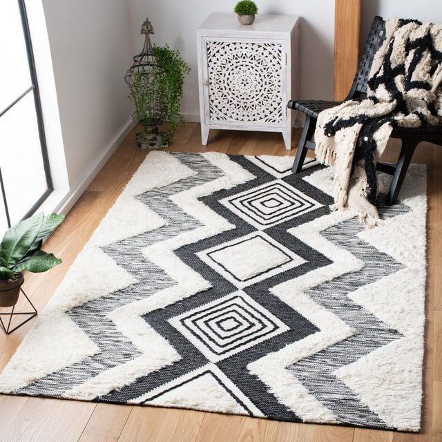 Safavieh Natura Nat681A Ivory/Black Rugs.