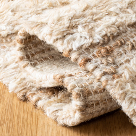 Safavieh Natura Nat720F Beige/Natural Rugs.