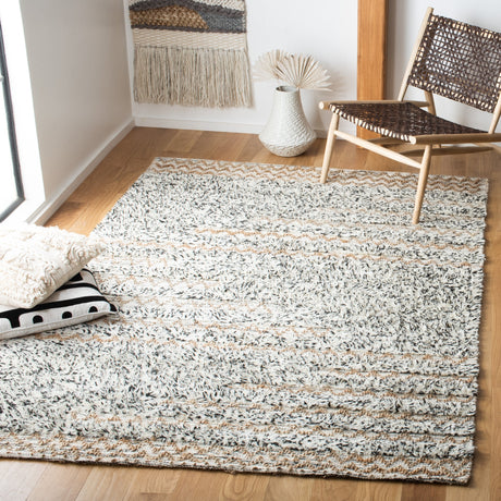 Safavieh Natura Nat720Z Ivory/Black Rugs.