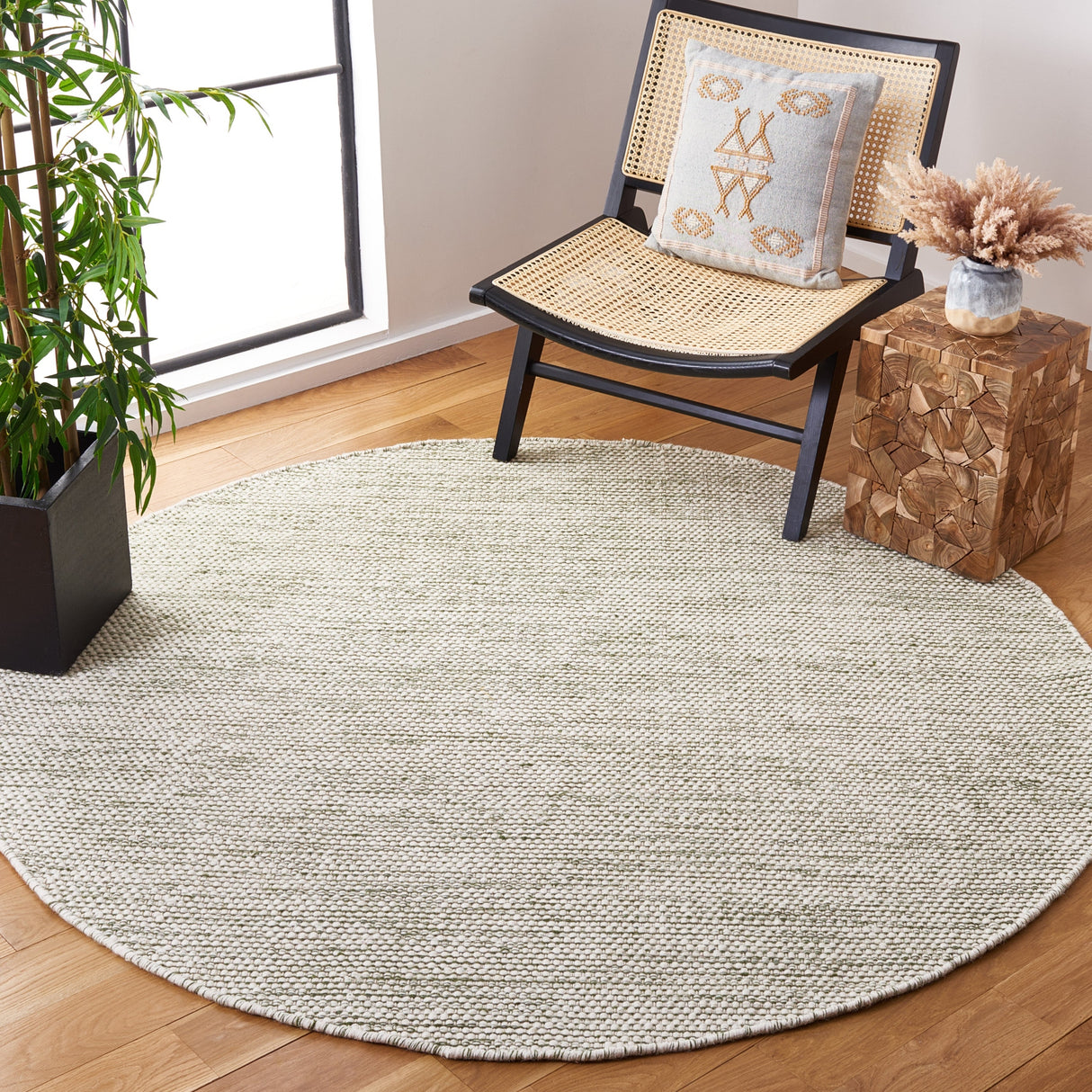 Safavieh Natura Nat776Y Green/Ivory Rug.