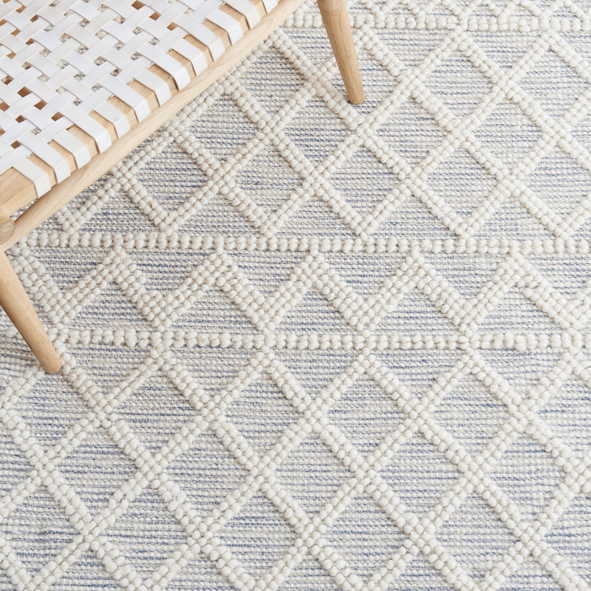 Safavieh Natura Nat825L Ivory/Blue Rug.