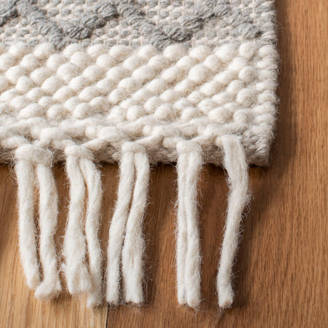 Safavieh Natura Nat851A Ivory/Grey Rugs.