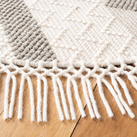 Safavieh Natura Nat851A Ivory/Grey Rugs.