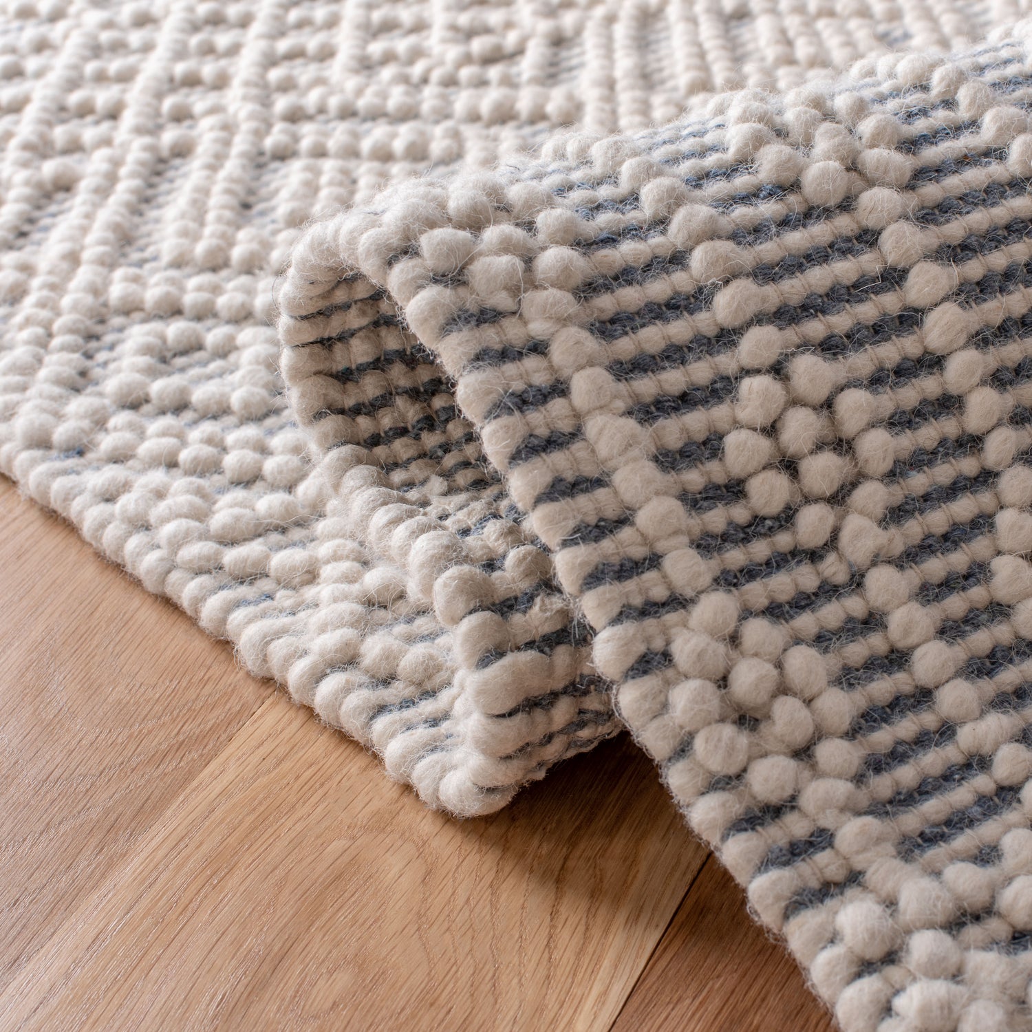 Safavieh Natura Nat852A Ivory/Grey Rug.
