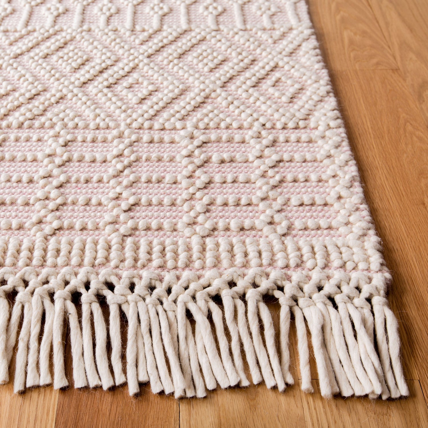 Safavieh Natura Nat852R Ivory/Pink Rug.