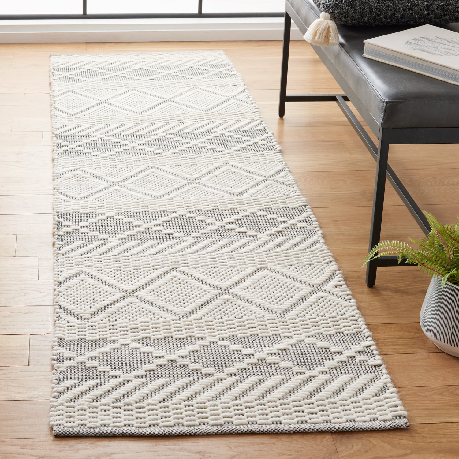 Safavieh Natura Nat854A Ivory Rugs.