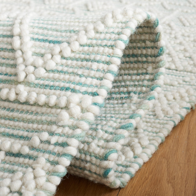 Safavieh Natura Nat875Y Ivory/Light Green Rug.