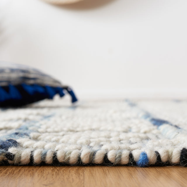 Safavieh Natura Nat876M Ivory/Blue Rug.