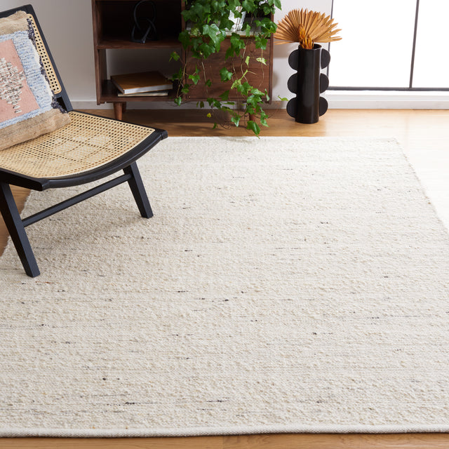 Safavieh Natura Nat925A Ivory Rug.