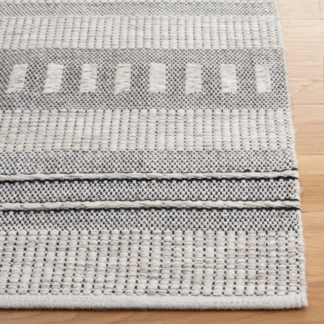 Safavieh Natura Nat931F Grey/Black Rug.