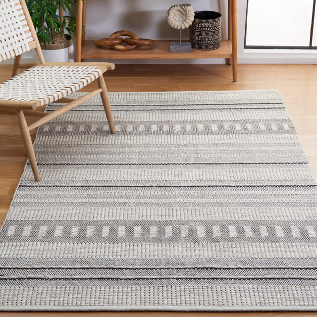 Safavieh Natura Nat931F Grey/Black Rug.
