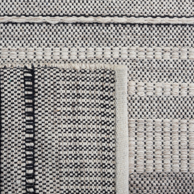 Safavieh Natura Nat931F Grey/Black Rug.