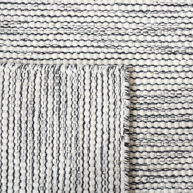 Safavieh Natura Nat975Z Ivory/Black Rug.