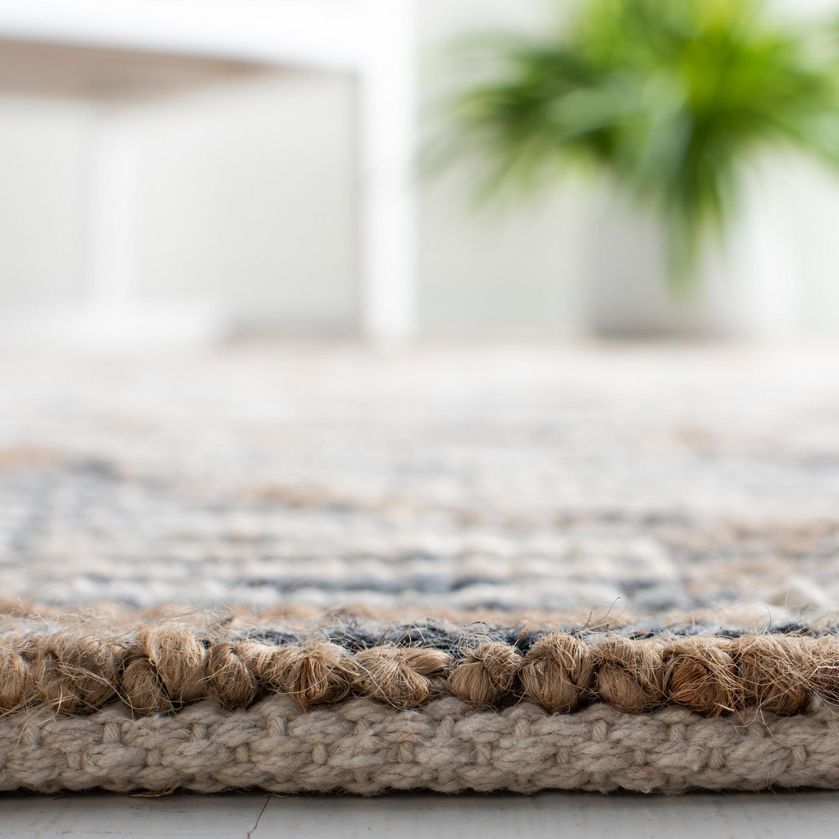 Safavieh Natural Fiber Nf218A Beige/Ivory Rugs.