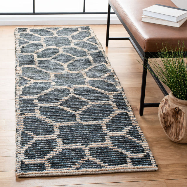 Safavieh Natural Fiber Nf218H Beige/Charcoal Rug.