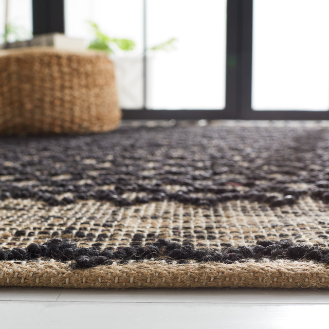 Safavieh Natural Fiber Nf222Z Black/Natural Rug.