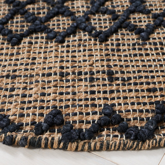 Safavieh Natural Fiber Nf222Z Black/Natural Rug.