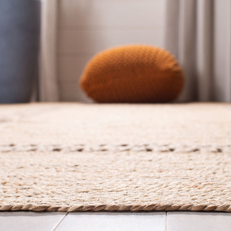Safavieh Natural Fiber Nf374B Beige Rugs.