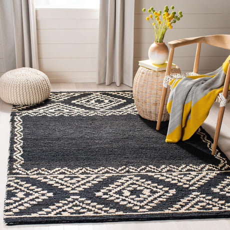 Safavieh Natural Fiber Nf552Z Black Rugs.