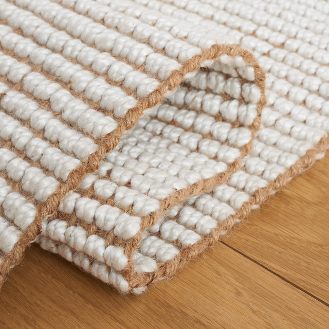 Safavieh Natural Fiber Nf826A Ivory/Natural Rug.