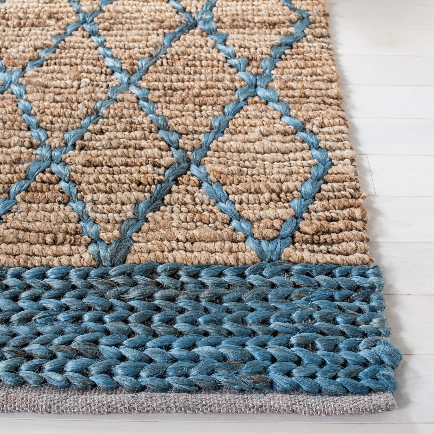 Safavieh Natural Fiber Nf951N Natural/Navy Rugs.