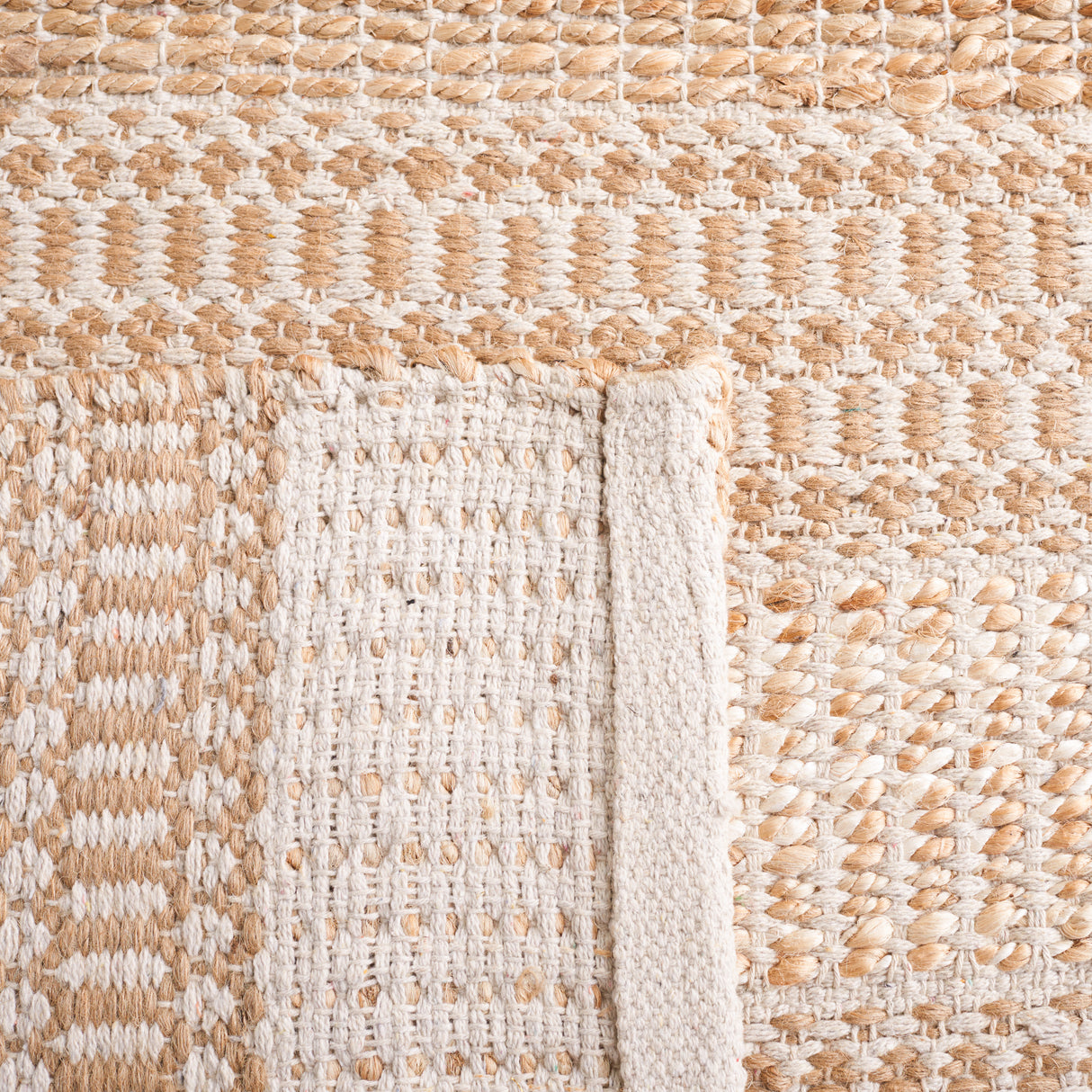 Safavieh Natural Fiber Nfb652A Ivory/Natural Rug.