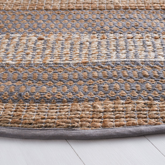 Safavieh Natural Fiber Nfb652F Grey/Natural Rug.