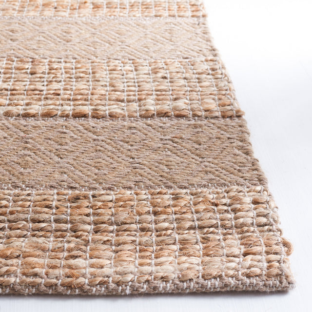 Safavieh Natural Fiber Nfb653E Taupe/Natural Rug.