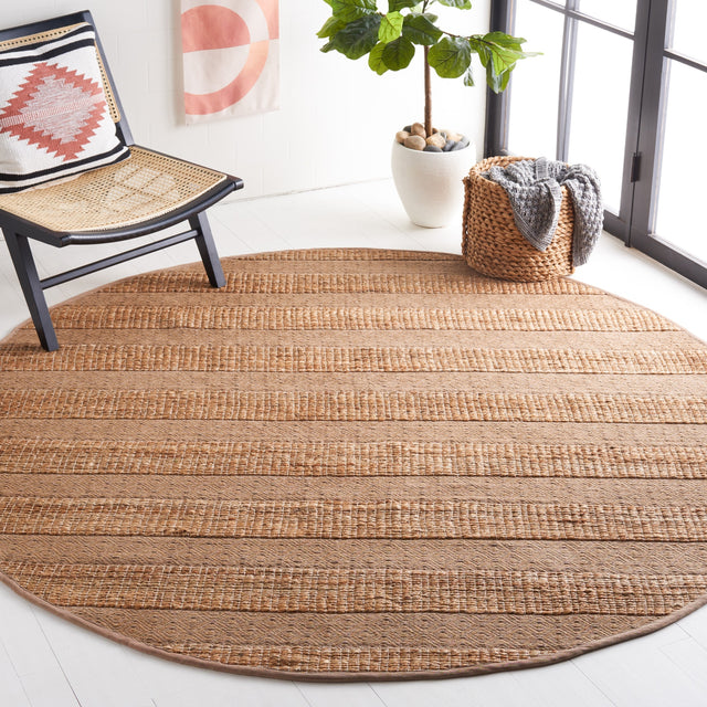 Safavieh Natural Fiber Nfb653E Taupe/Natural Rug.