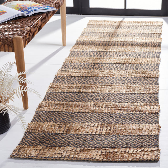 Safavieh Natural Fiber Nfb653H Charcoal/Natural Rug.