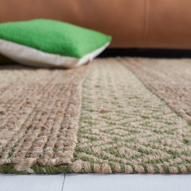 Safavieh Natural Fiber Nfb653Y Green/Natural Rug.