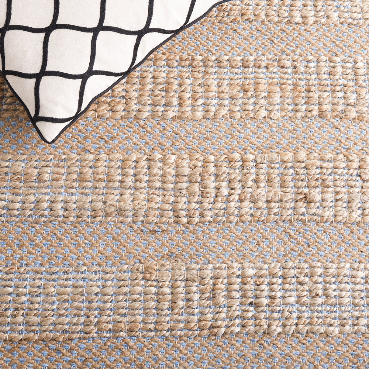 Safavieh Natural Fiber Nfb654M Light Blue/Natural Rug.