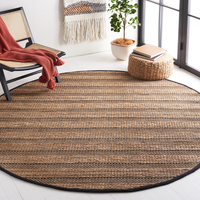 Safavieh Natural Fiber Nfb654Z Black/Natural Rug.