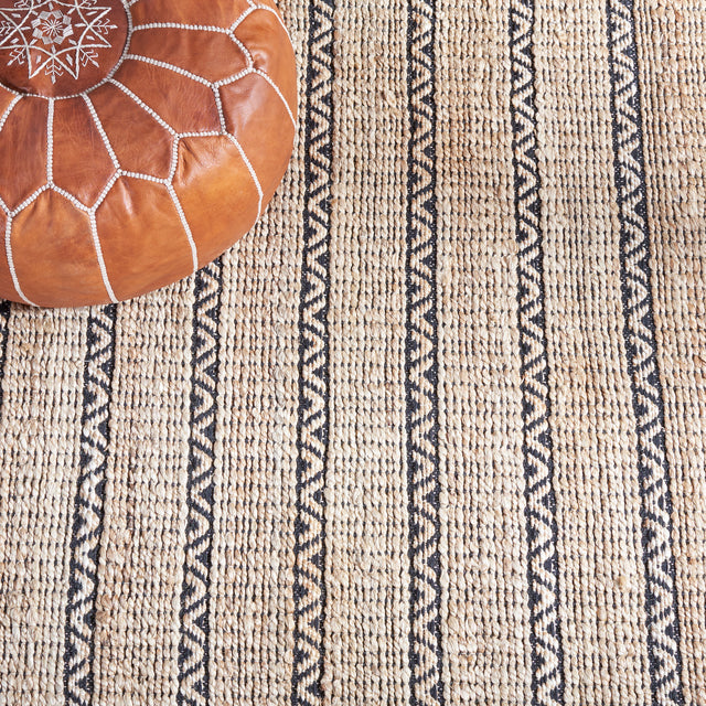 Safavieh Natural Fiber Nfb655Z Black/Natural Rug.