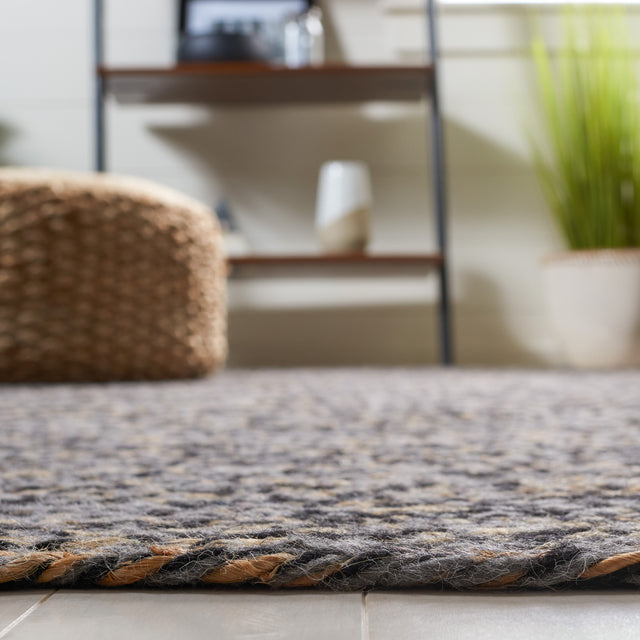 Safavieh Natural Fiber Nfb950Z Black/Natural Rug.