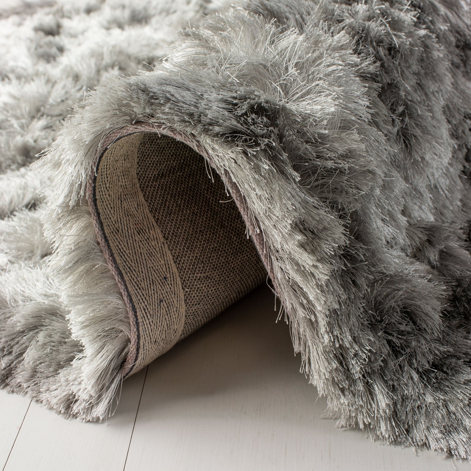 Safavieh Ocean Shag Ocg101G Silver Rug.