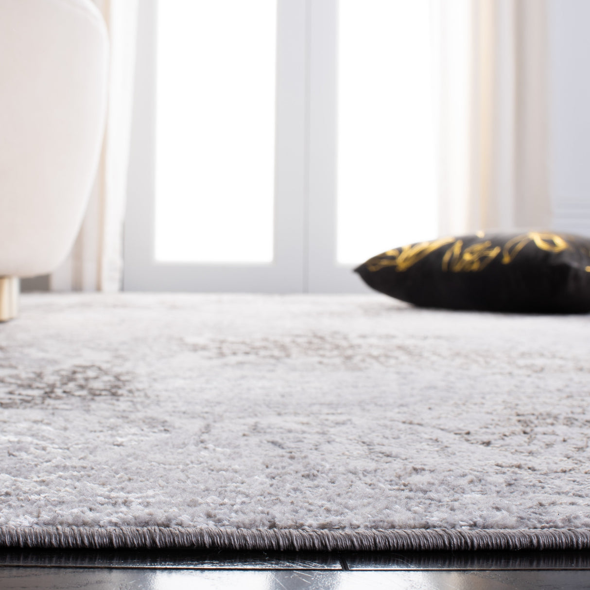 Safavieh Orchard Orc684H Grey/Light Grey Rugs.