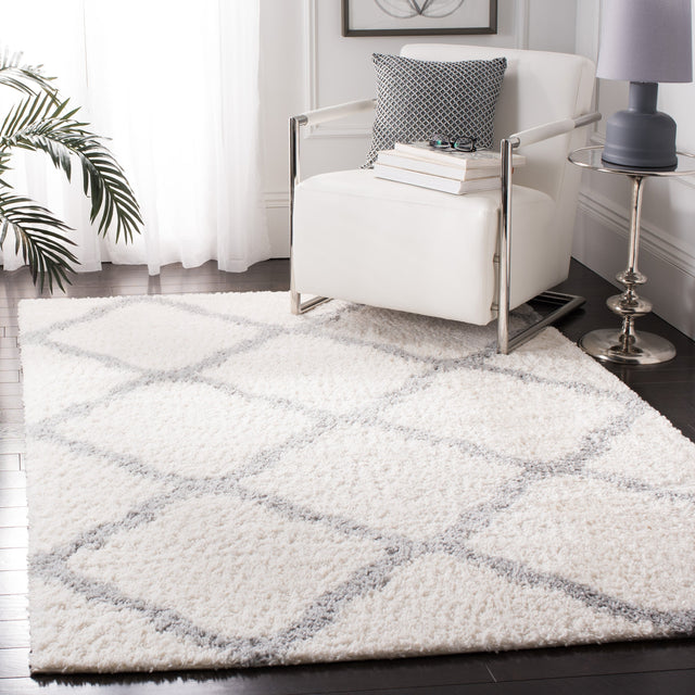 Safavieh Parma Shag Pma521A Cream/Grey Rug.