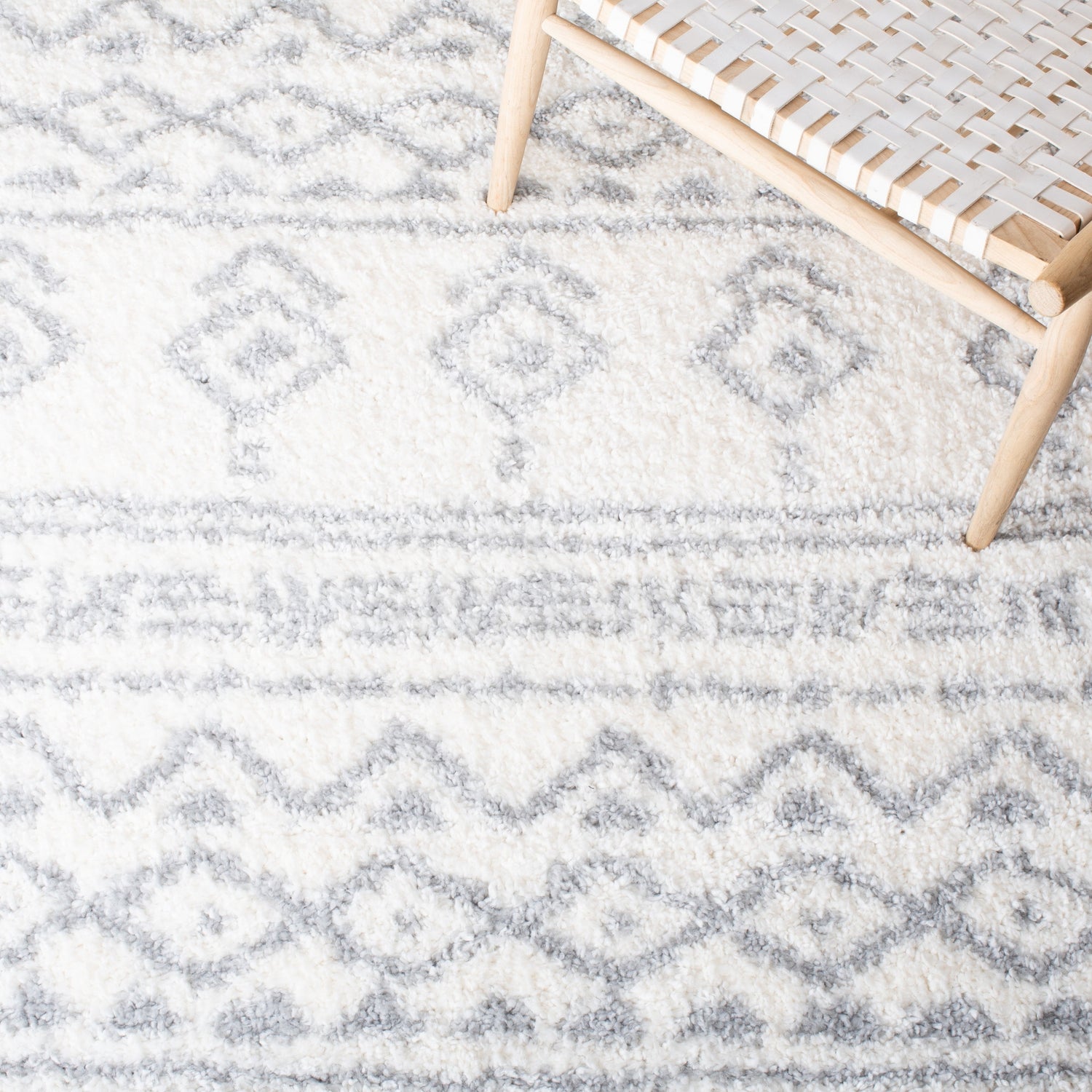 Safavieh Parma Shag Pma544A Ivory/Grey Rugs.