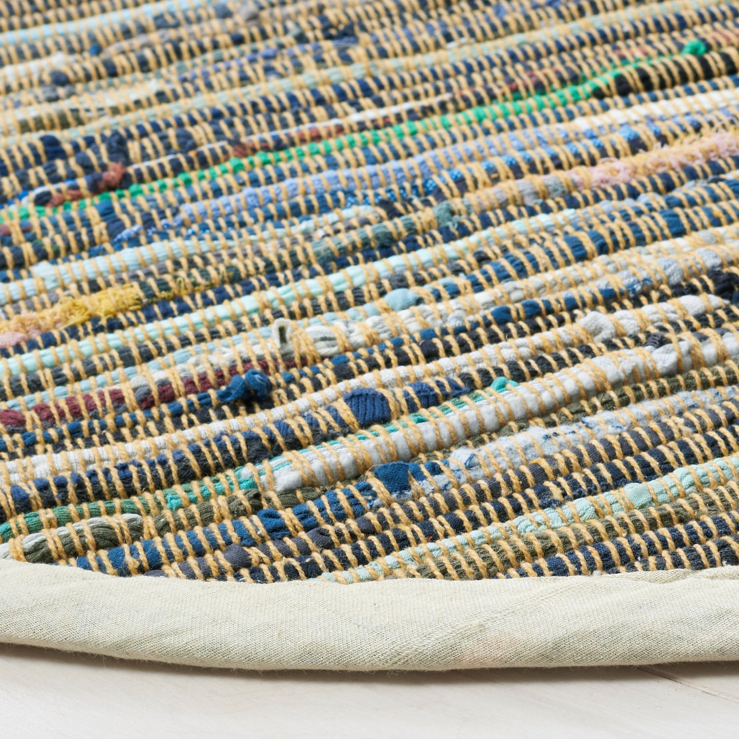 Safavieh Rag Rug Rar122P Rust/Gold Rugs.
