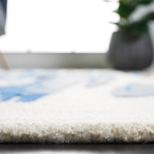 Safavieh Rodeo Drive Rd858M Ivory/Blue Rug.