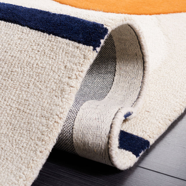 Safavieh Rodeo Drive Rd883B Beige/Black Rug.