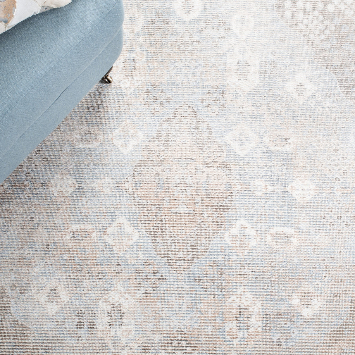 Safavieh Restoration Vintage Rvt703B Beige/Sand Rugs.