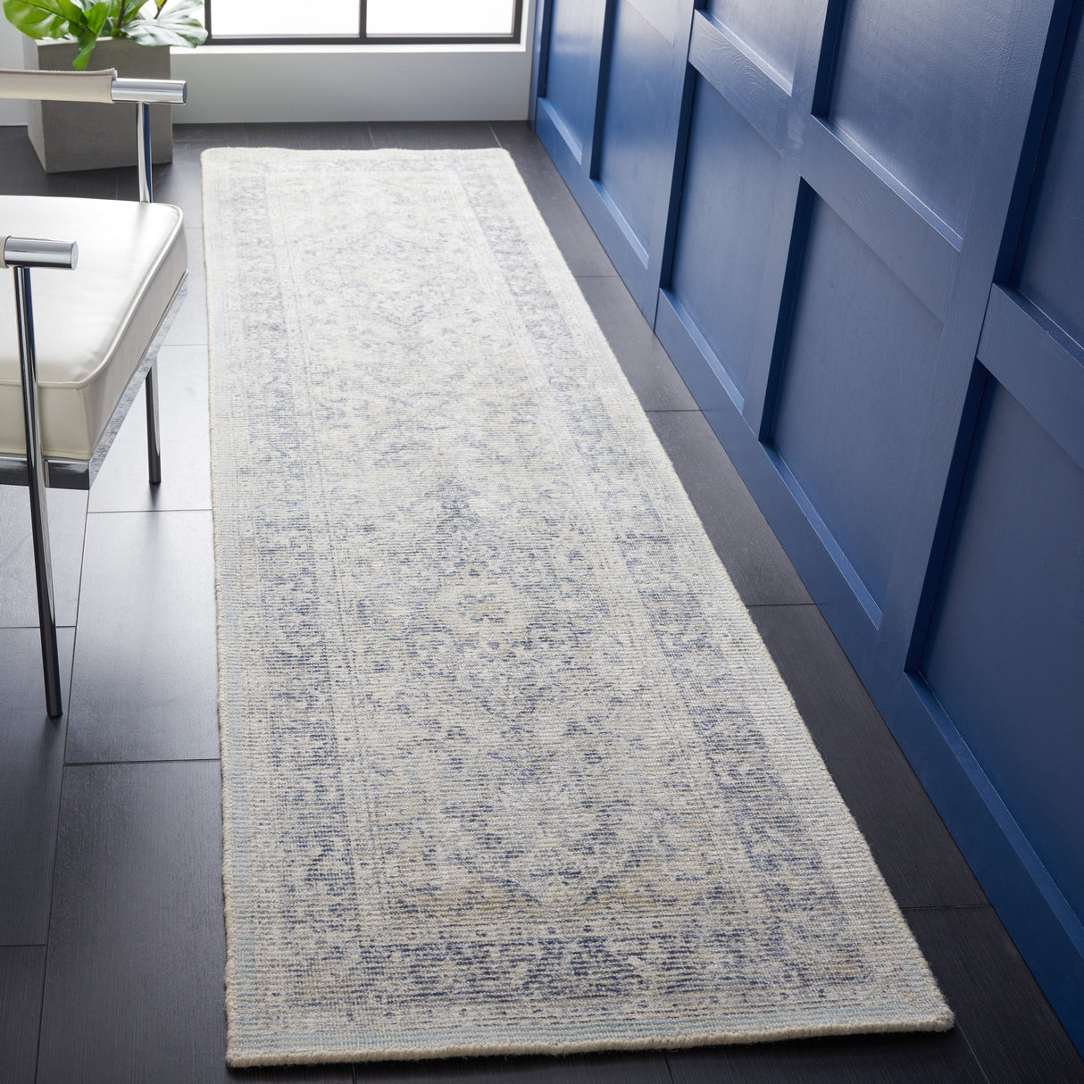 Safavieh Restoration Vintage Rvt704A Ivory/Blue Rugs.