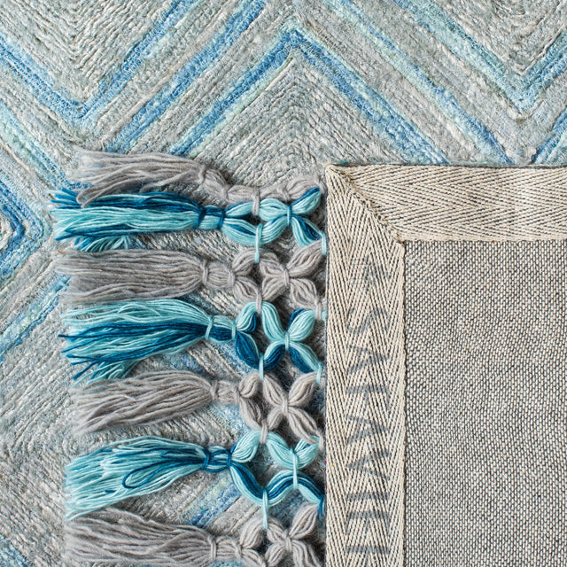 Safavieh Sahara Sah402F Grey/Aqua Rugs.