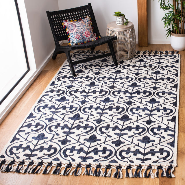 Safavieh Sahara Sah407N Navy/Ivory Rugs.